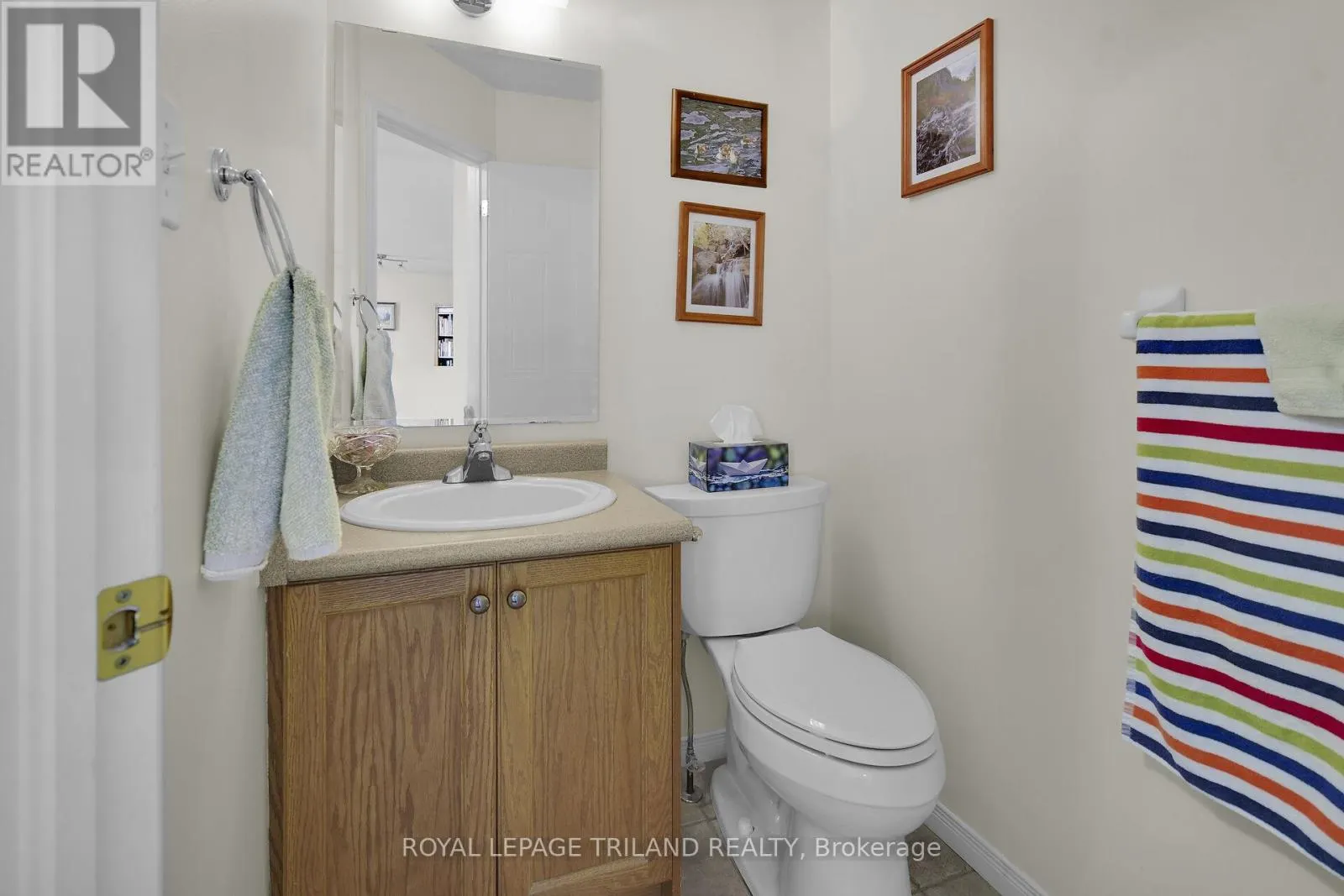 1128 STAGHORN CRESCENT