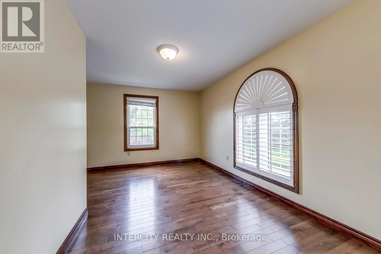 2764 GOVERNORS ROAD