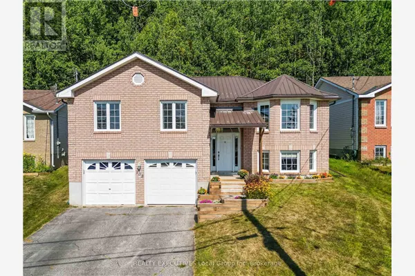 103 SHERRYL CRESCENT
