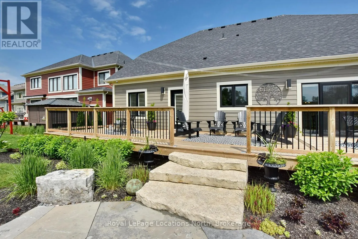 138 CRESTVIEW COURT