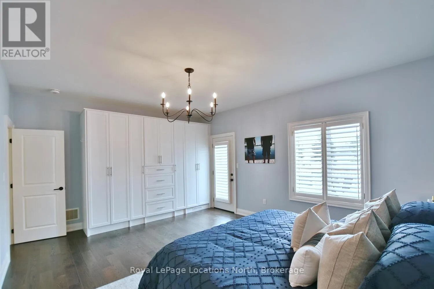 138 CRESTVIEW COURT
