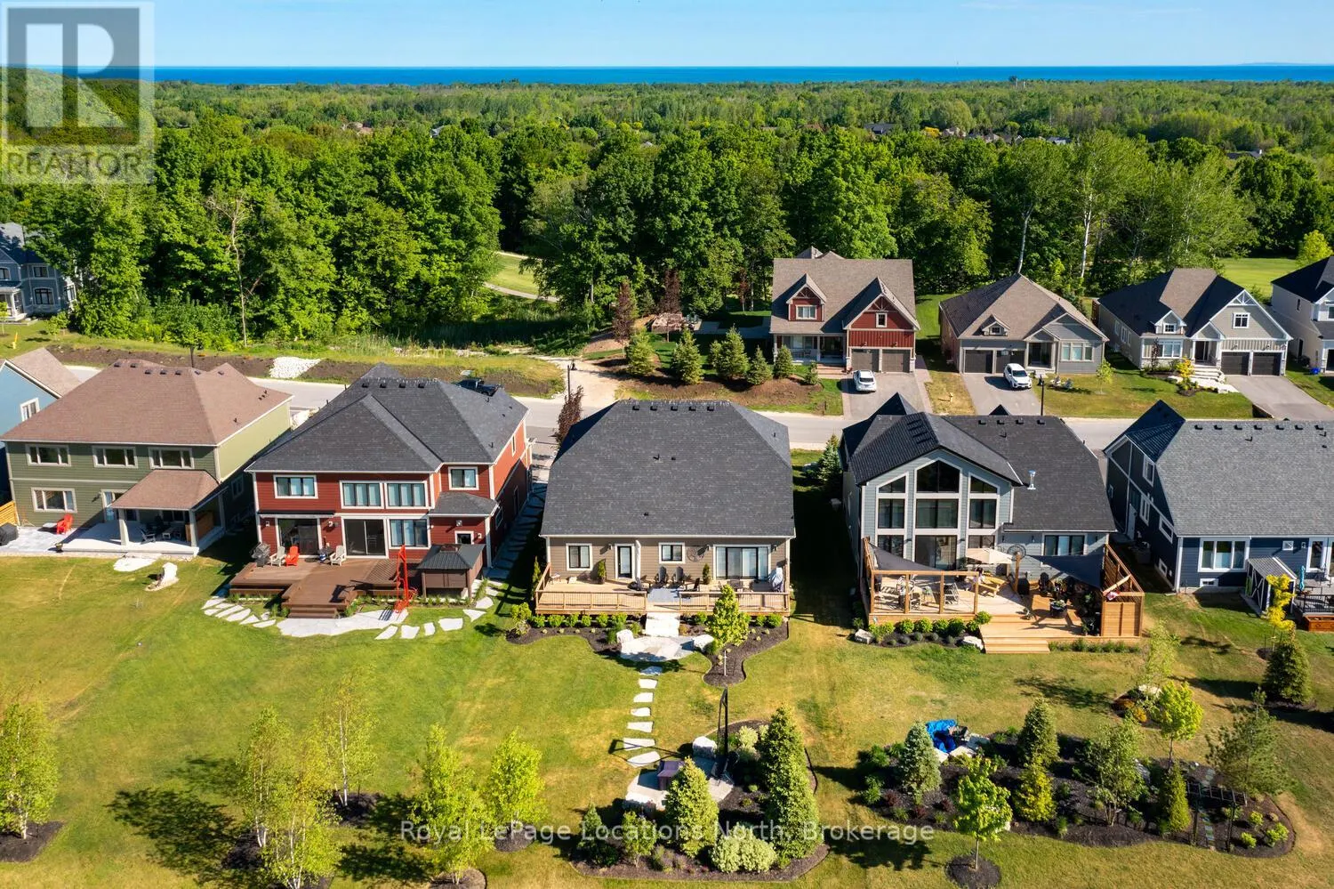 138 CRESTVIEW COURT