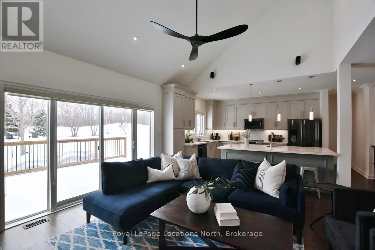138 CRESTVIEW COURT