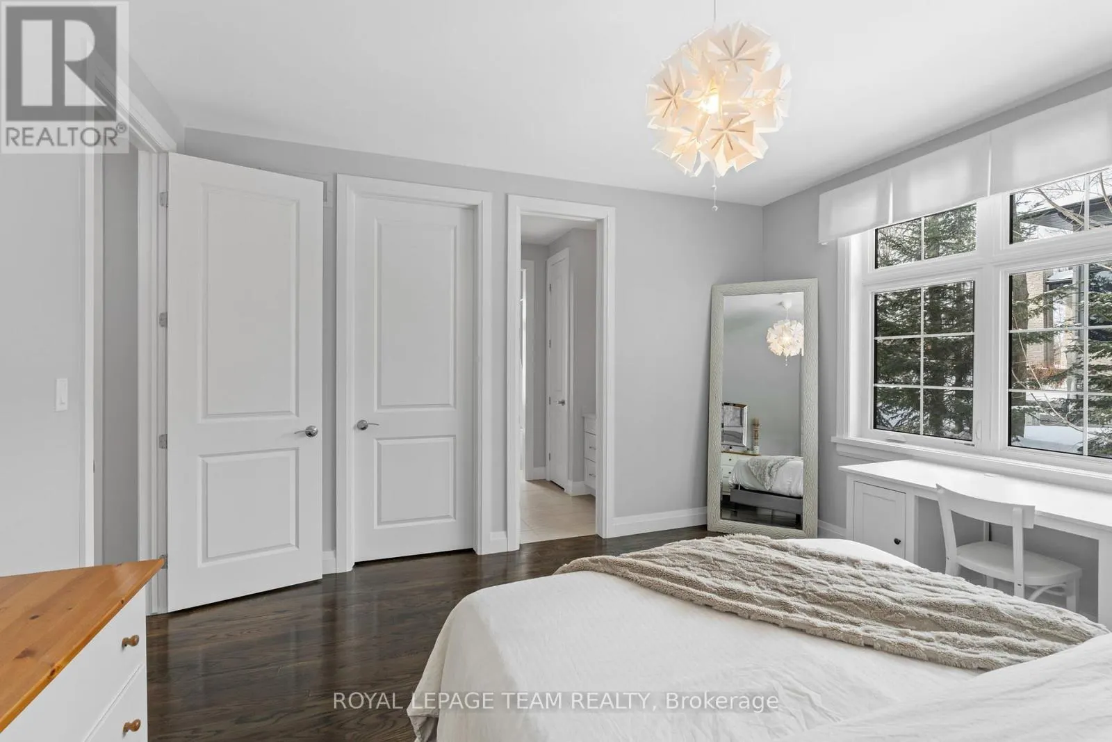 1140 MEADOWSHIRE WAY