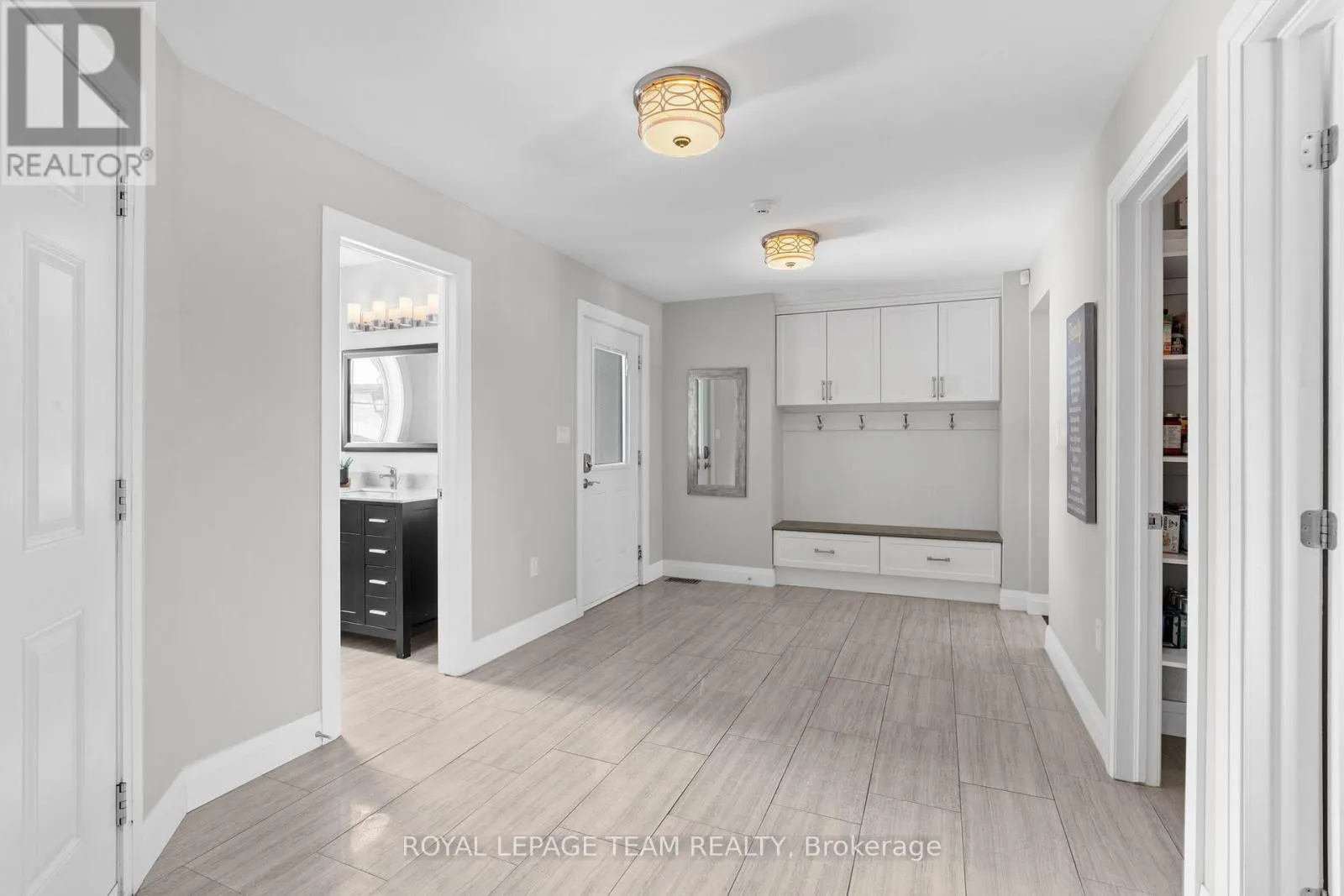 1140 MEADOWSHIRE WAY