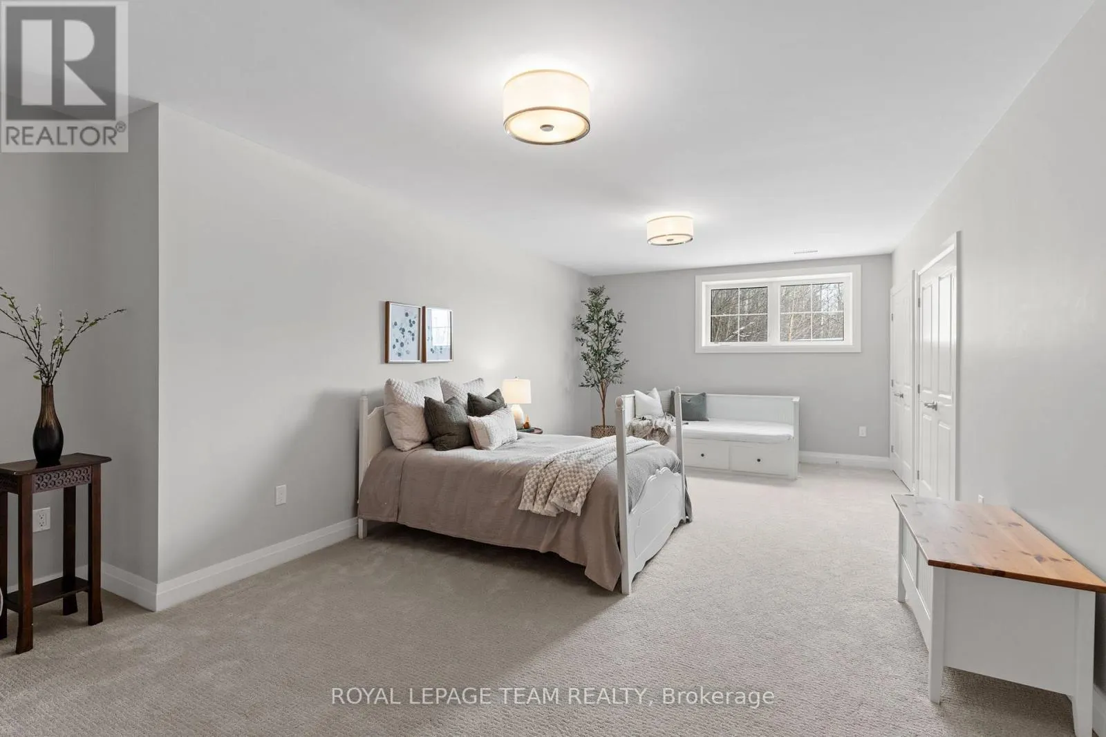 1140 MEADOWSHIRE WAY