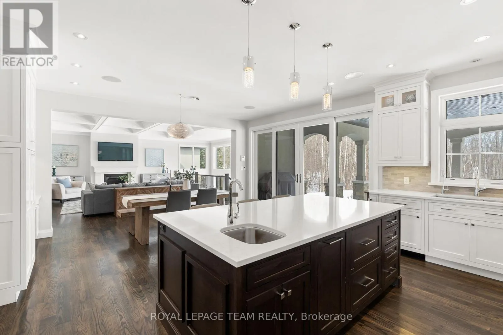 1140 MEADOWSHIRE WAY