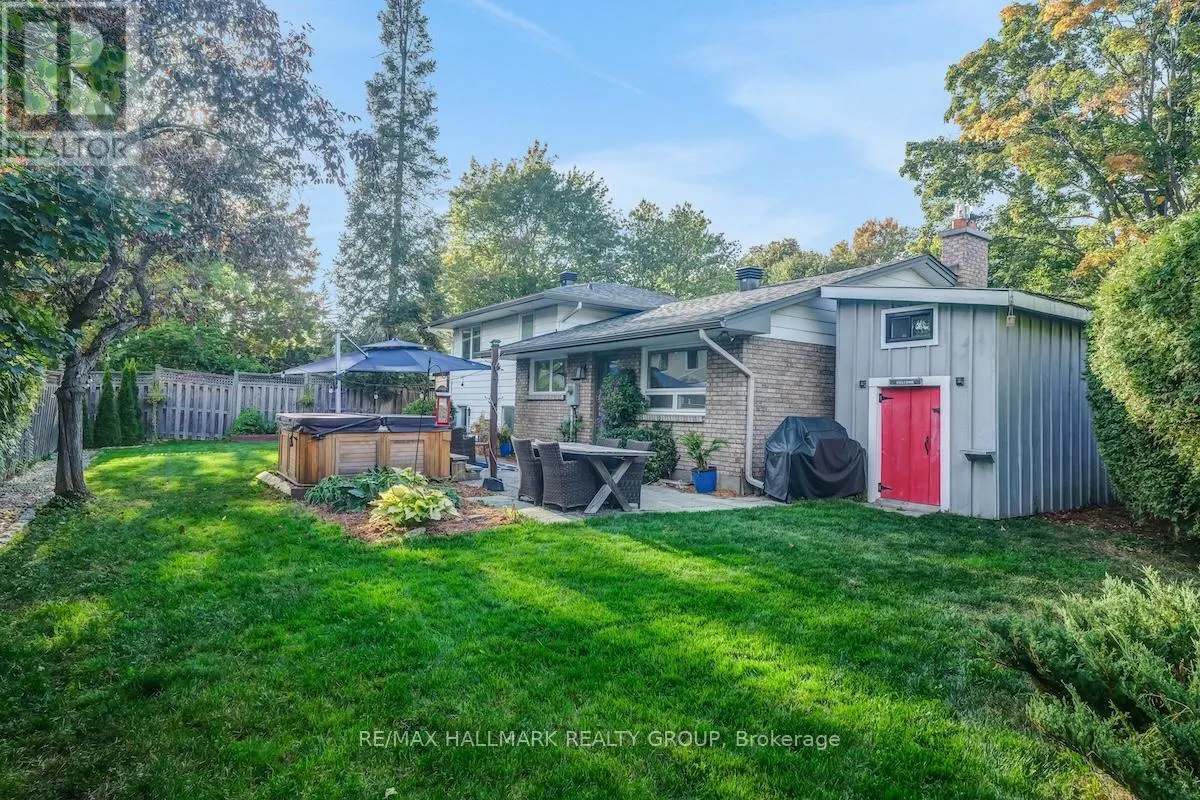 599 DUFF CRESCENT