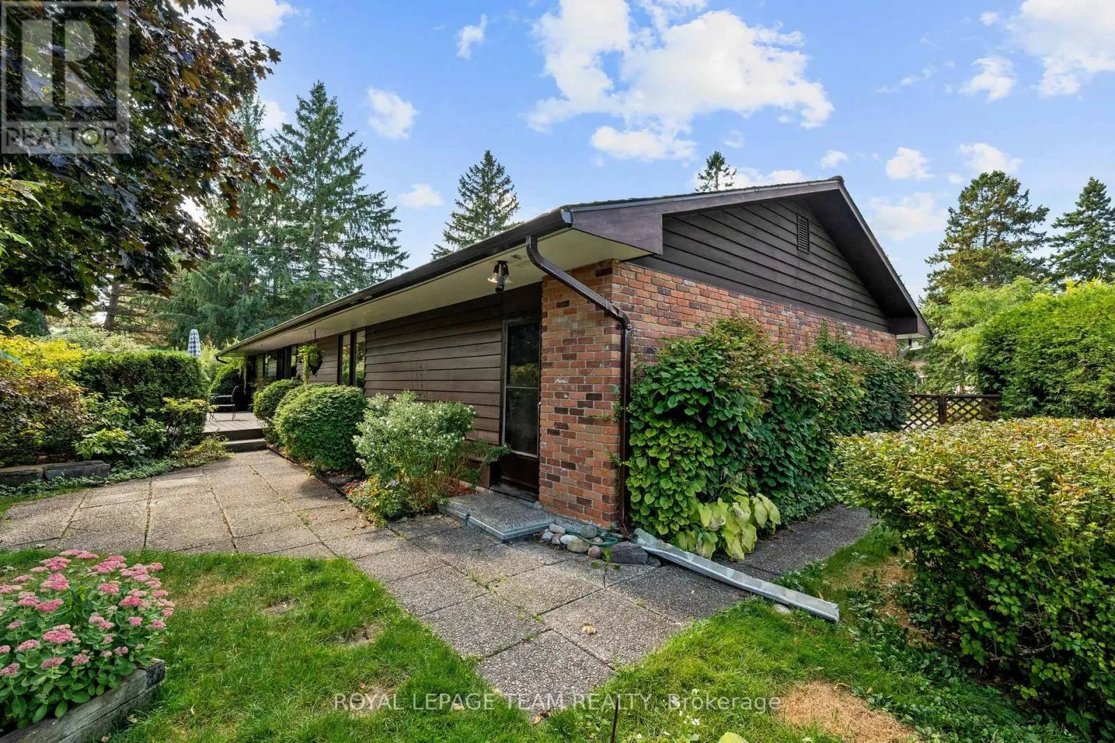 22 PELLAN CRESCENT