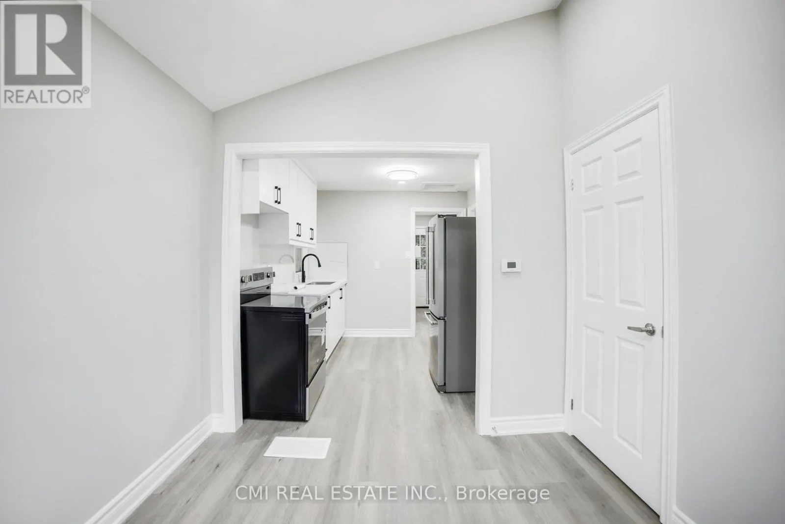86 ADAIR AVENUE S