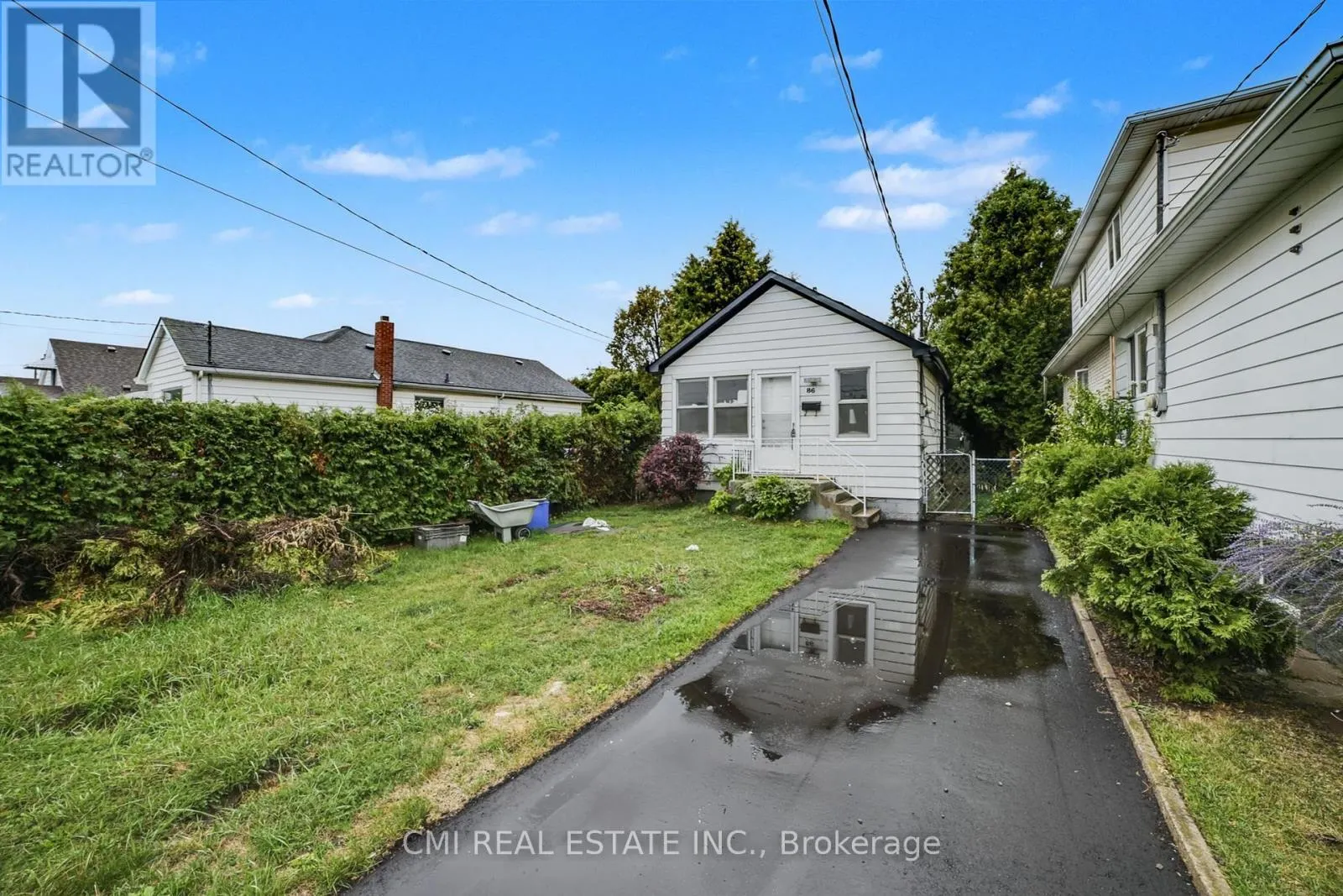 86 ADAIR AVENUE S