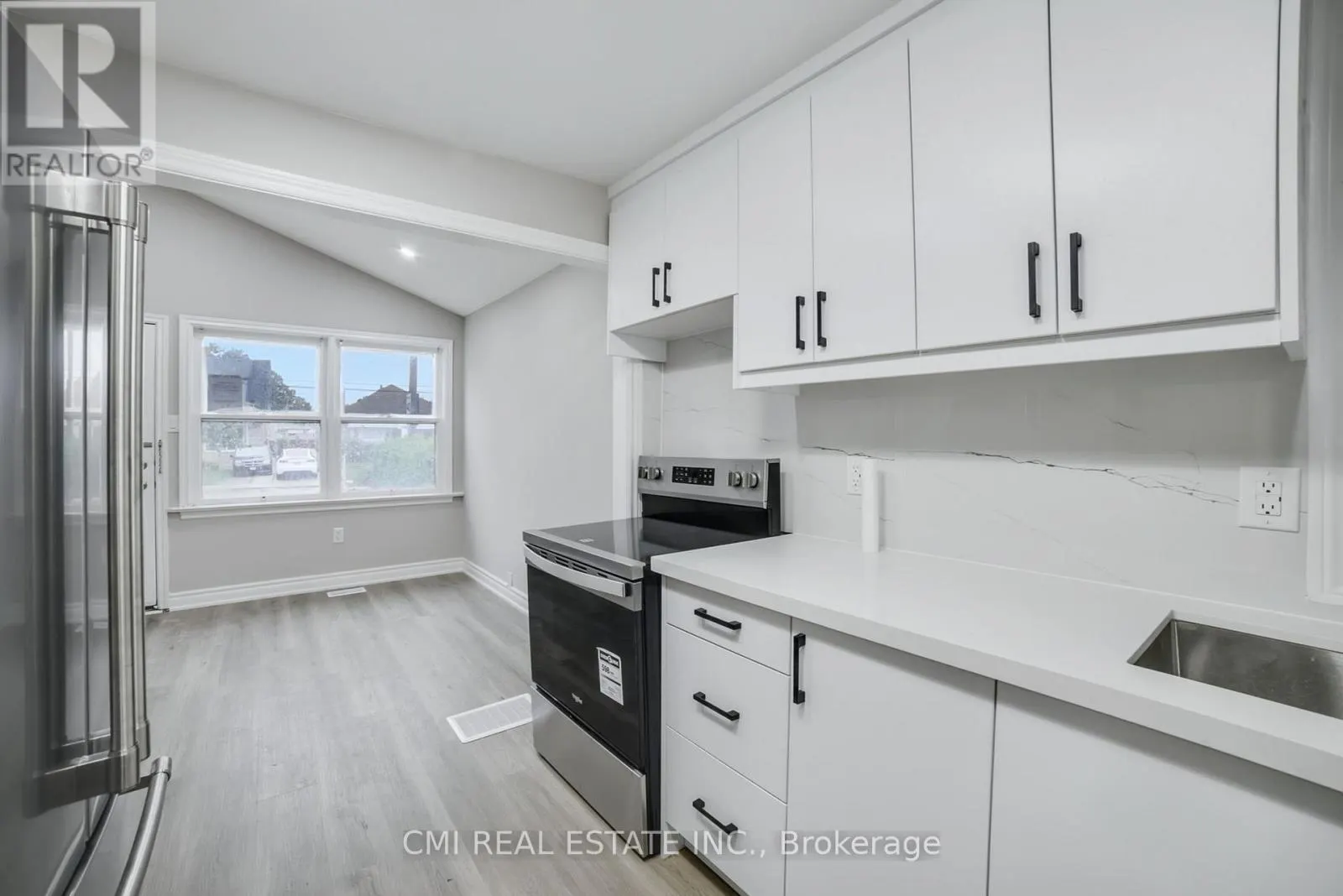 86 ADAIR AVENUE S