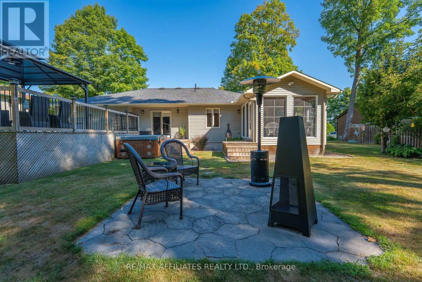 355 RIVERWOOD DRIVE
