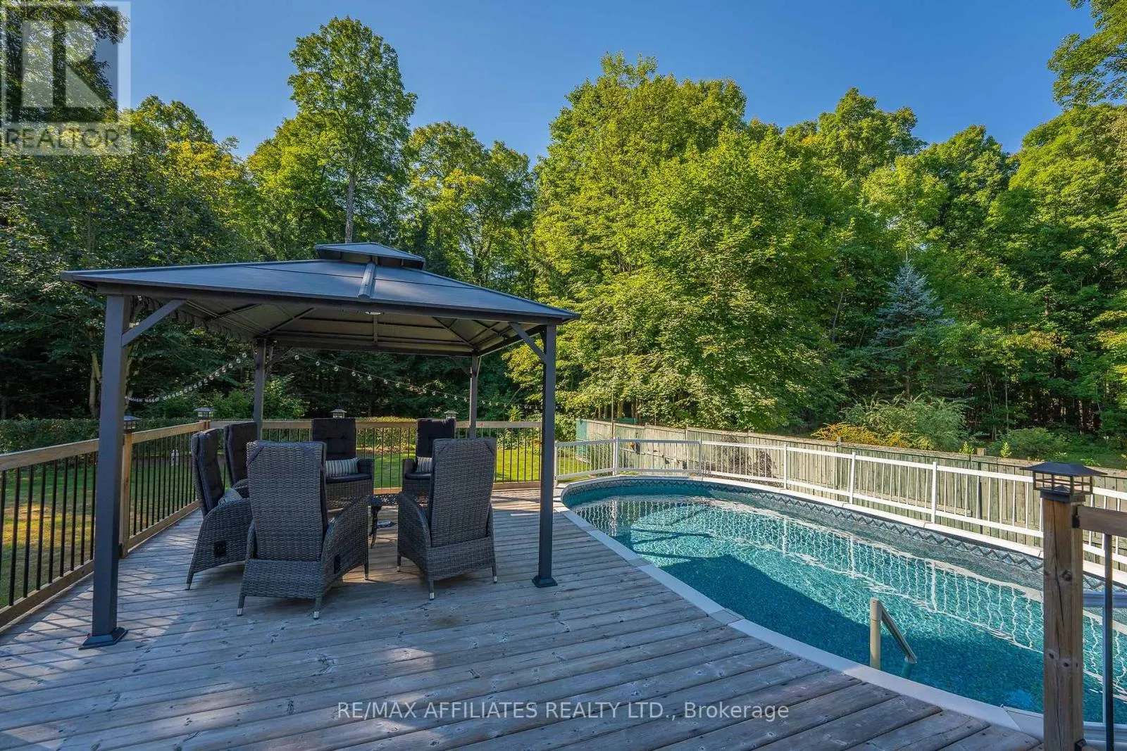 355 RIVERWOOD DRIVE