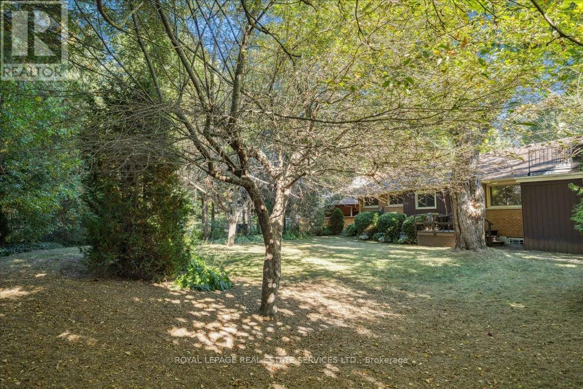25 REGENCY ROAD