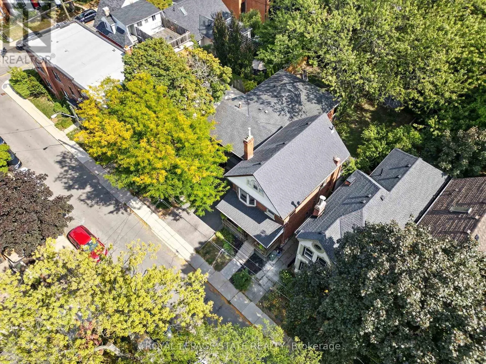 13 BRUCE STREET