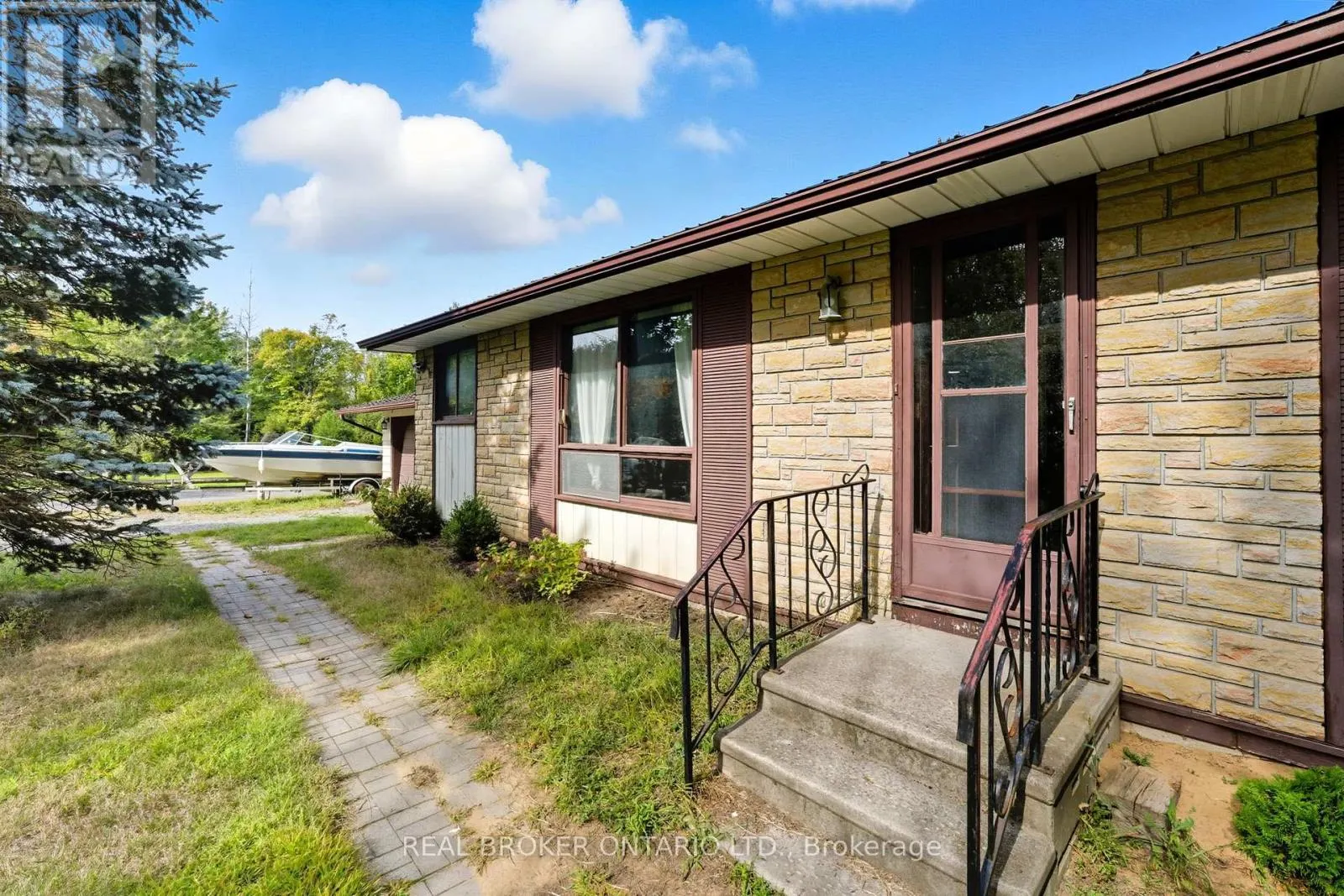 2627 DONNELLY DRIVE