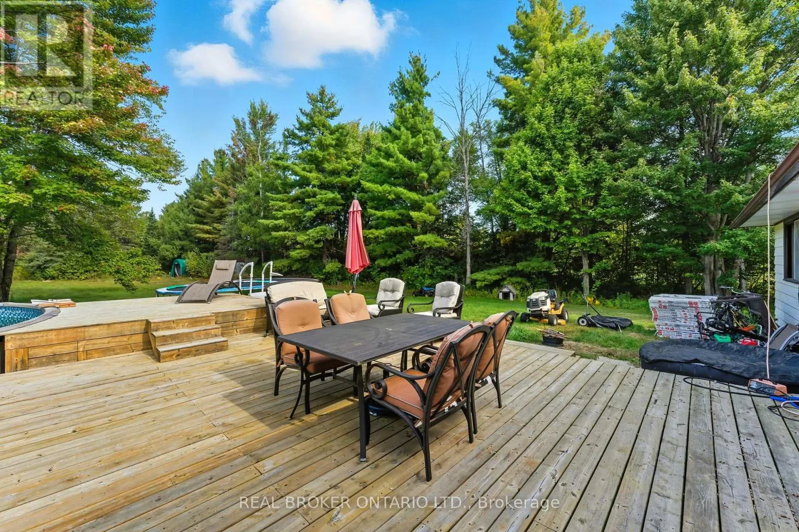 2627 DONNELLY DRIVE