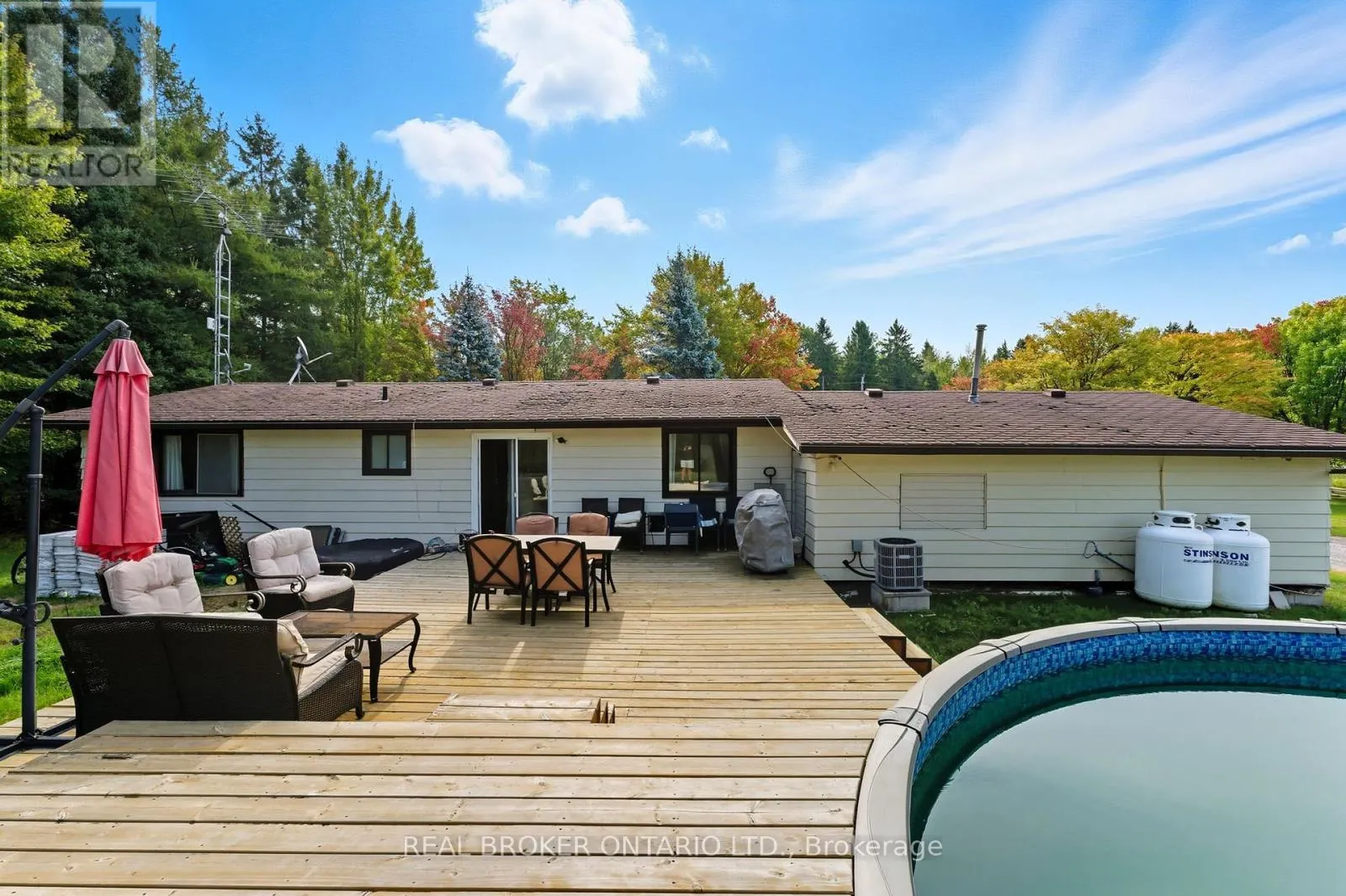 2627 DONNELLY DRIVE