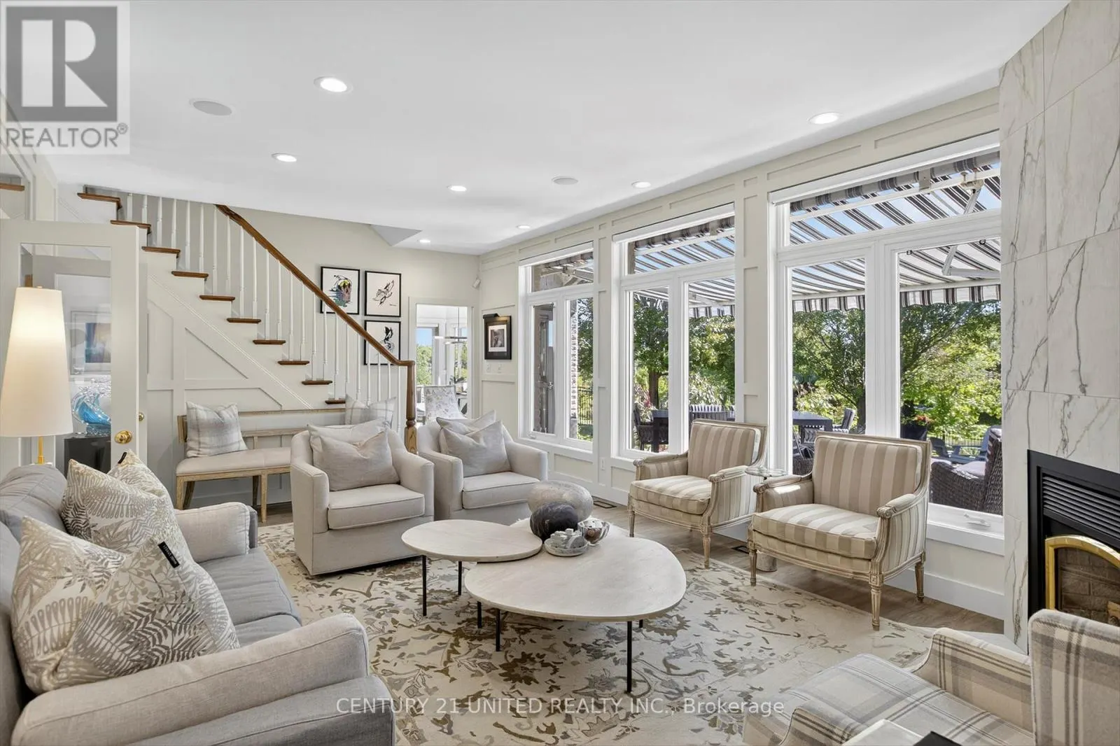 9 MAPLEHILL DRIVE