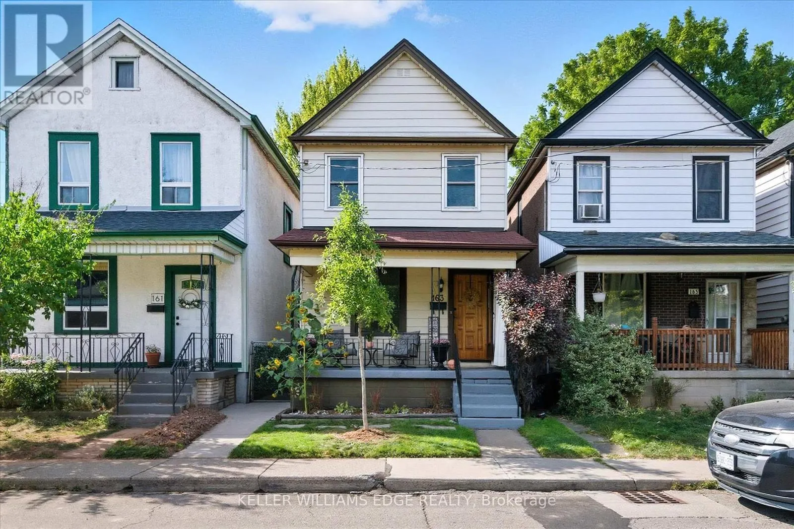 163 GROSVENOR AVENUE N