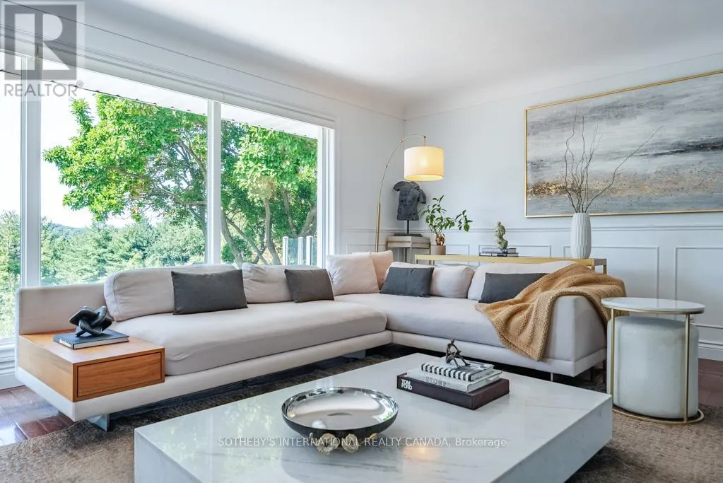 244 BROOKVIEW COURT