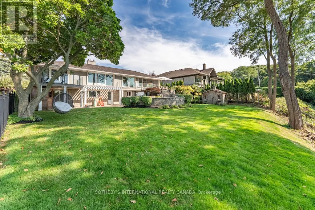 244 BROOKVIEW COURT