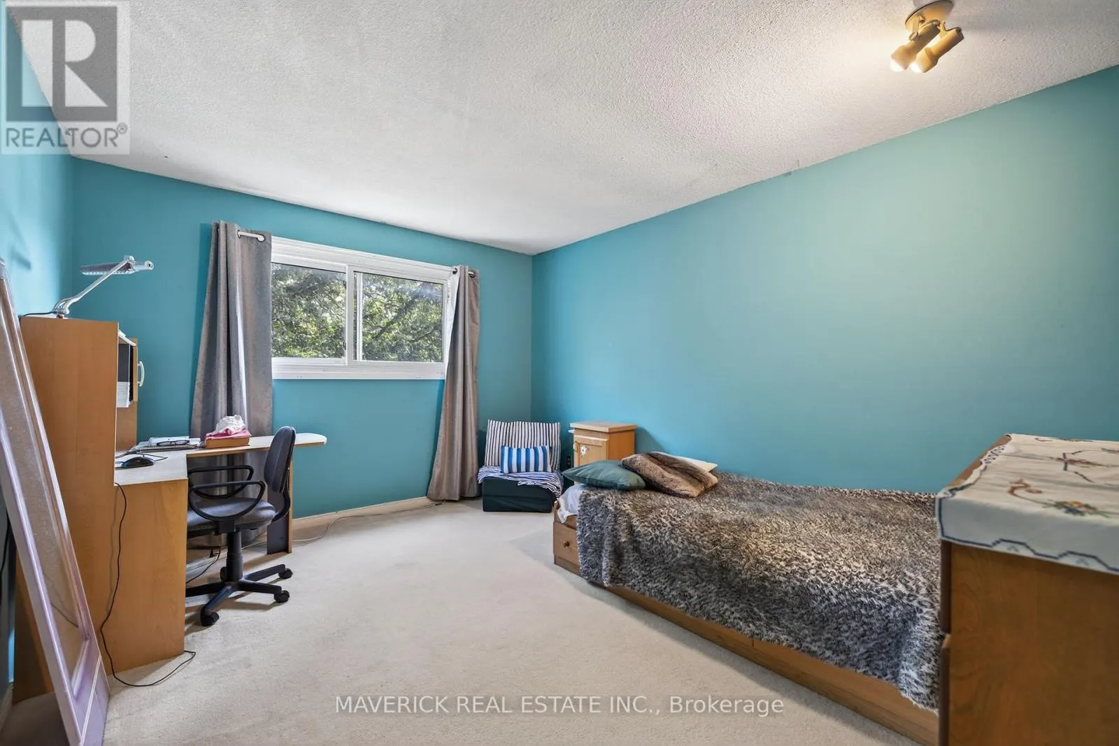 35 - 135 ANDOVER DRIVE, #35