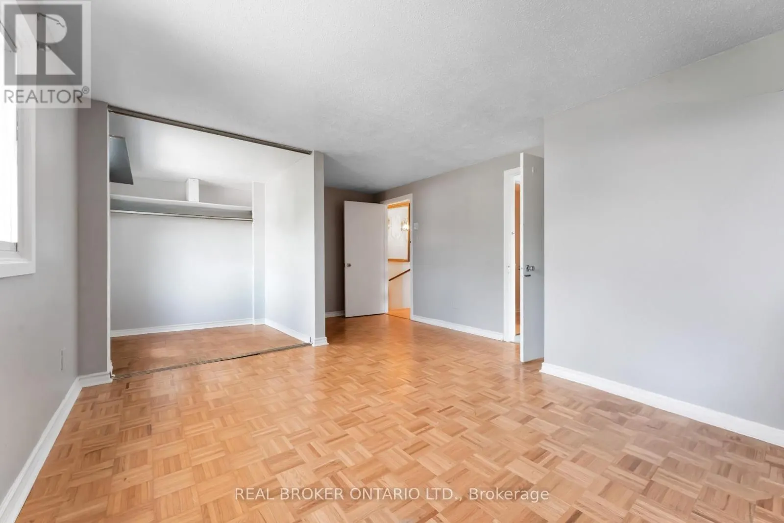 77 PRIAM WAY