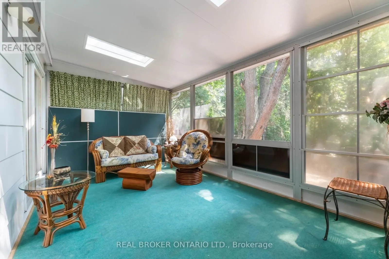 77 PRIAM WAY