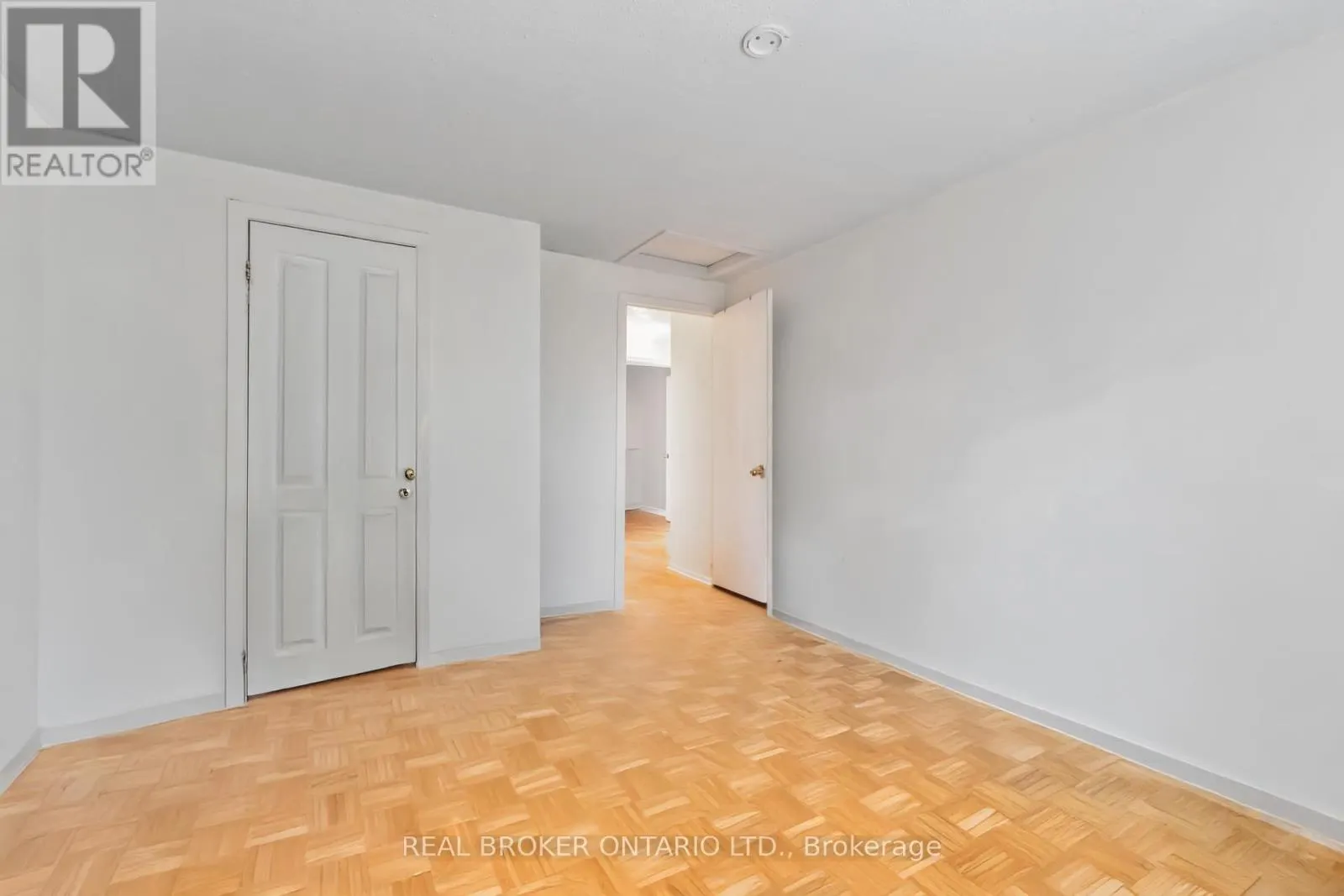 77 PRIAM WAY