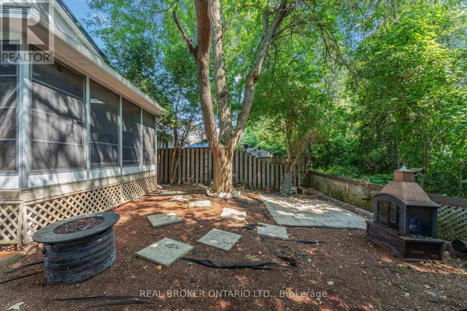 77 PRIAM WAY