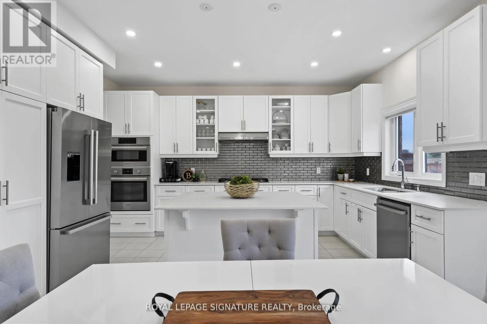 4008 HIGHLAND PARK DRIVE