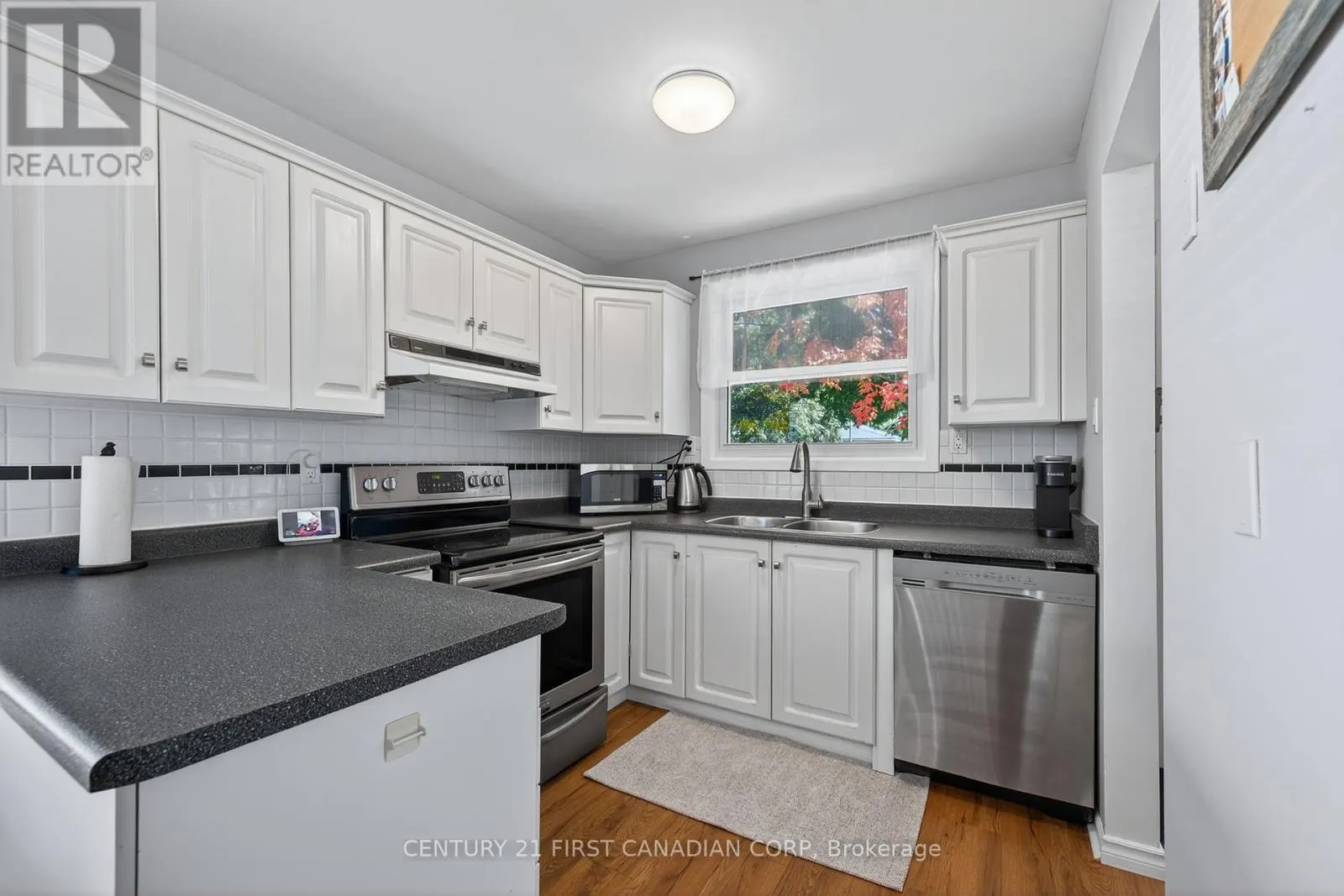 7 UPCOTT CRESCENT