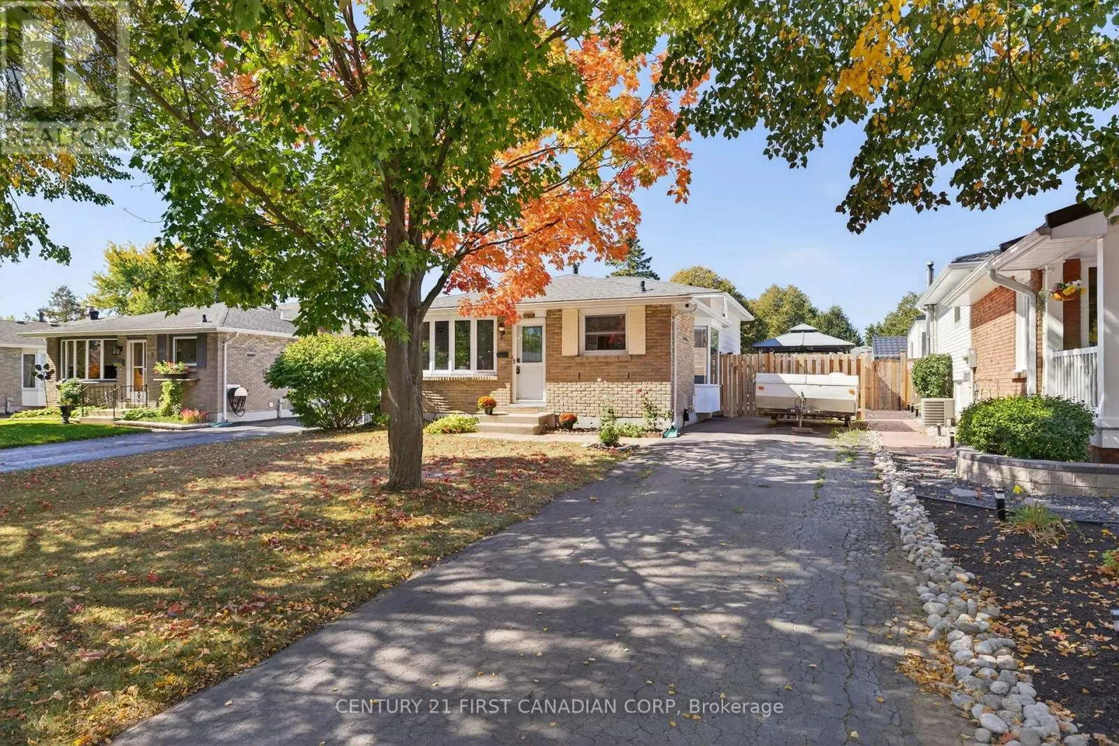 7 UPCOTT CRESCENT