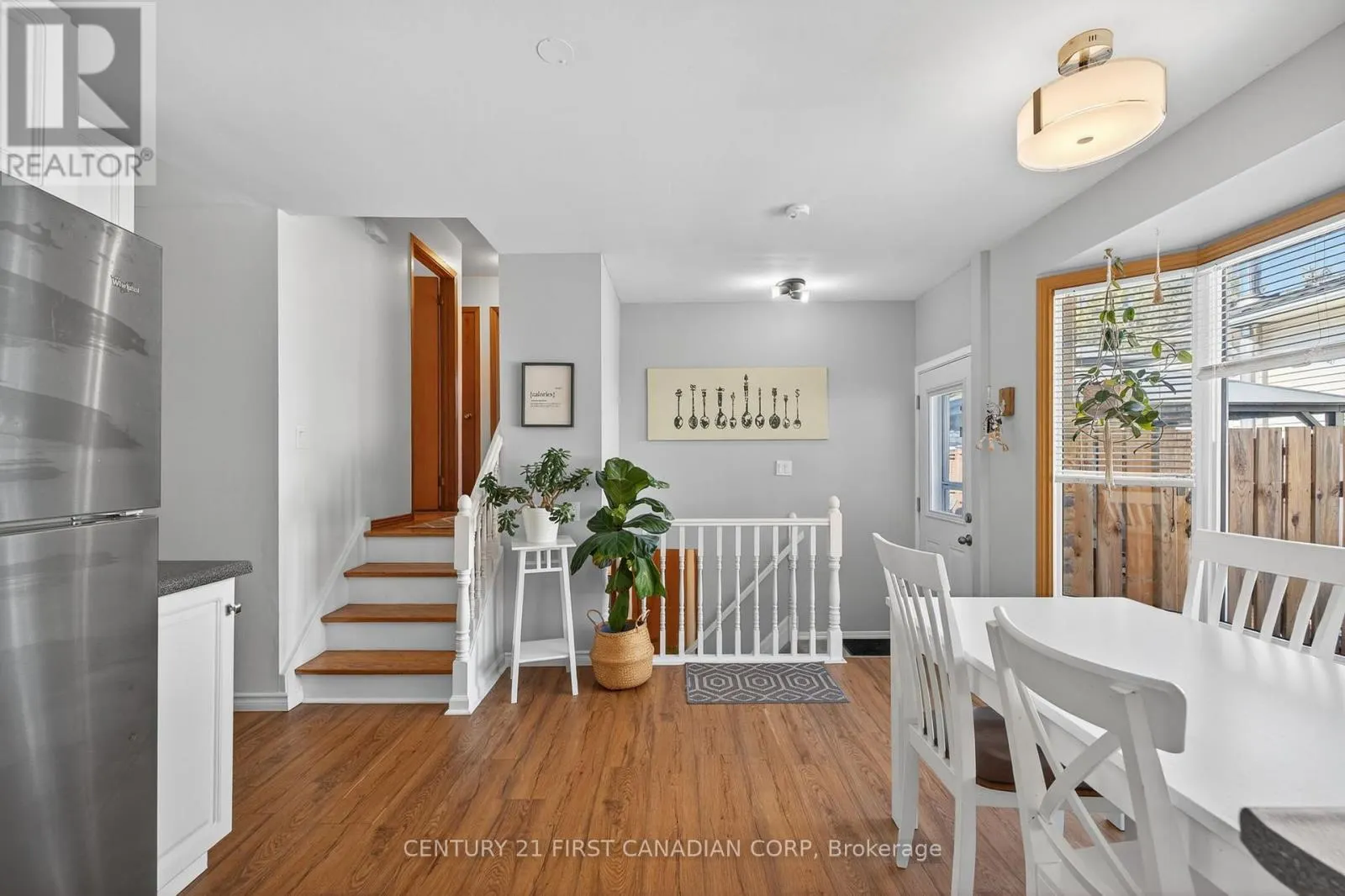 7 UPCOTT CRESCENT