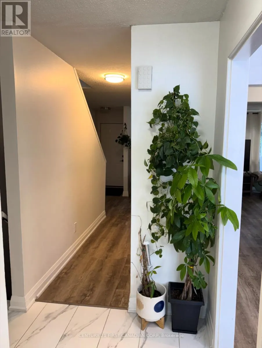 48 - 135 BELMONT DRIVE, #48