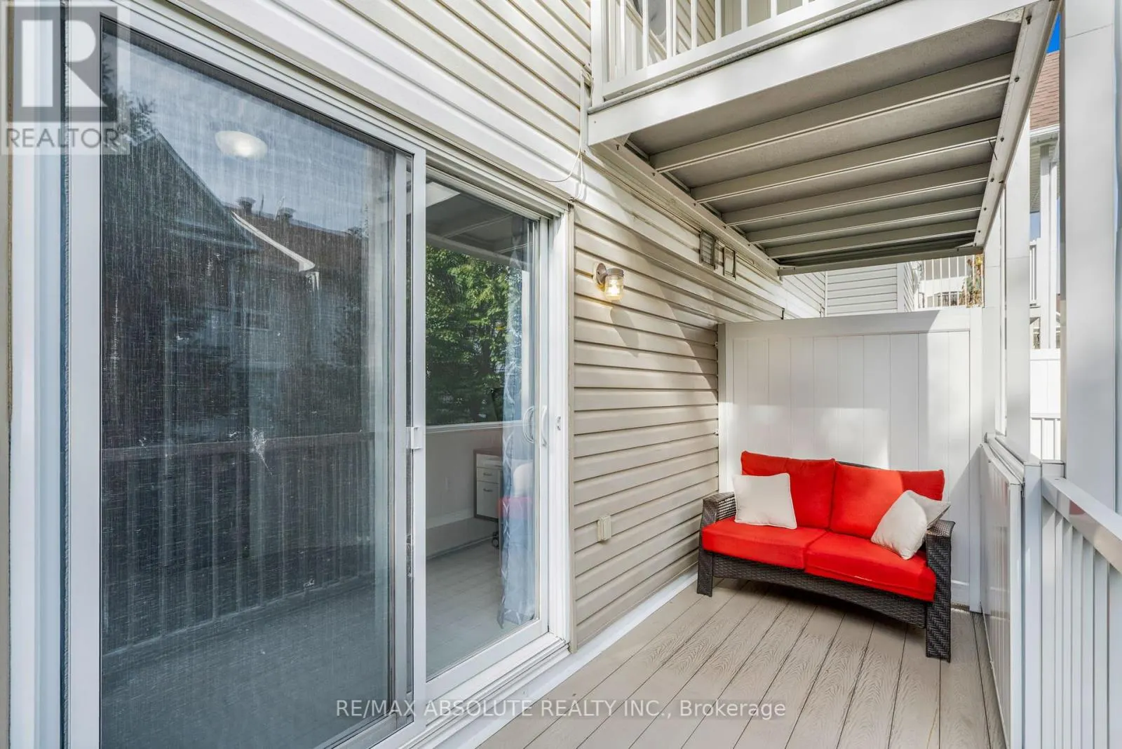 32 BONFIELD PRIVATE