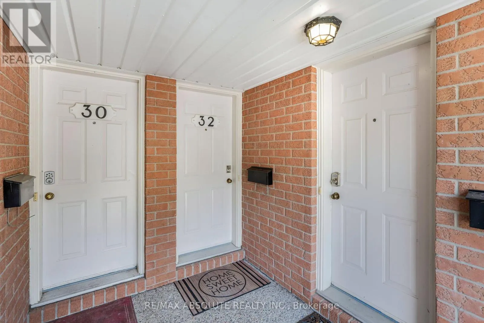 32 BONFIELD PRIVATE