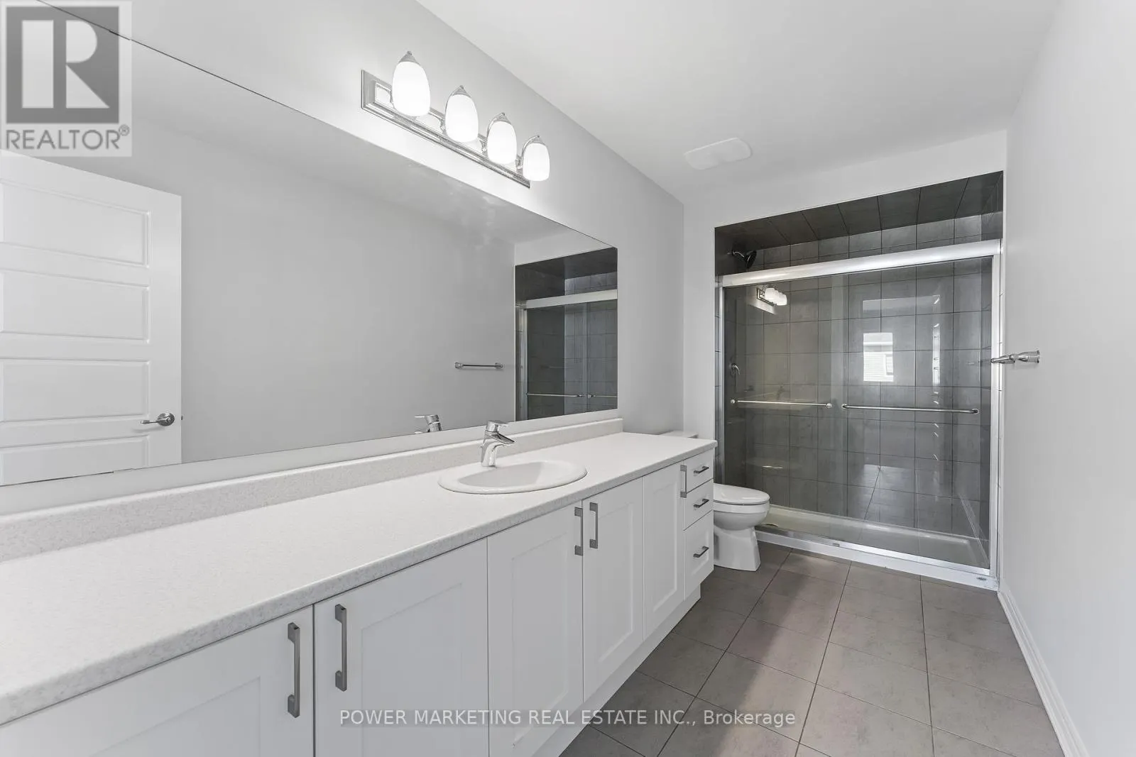 527 CATLEAF ROW