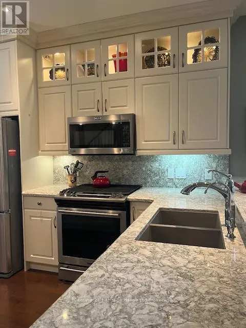 1 - 5 WOODHAVEN DRIVE, #1