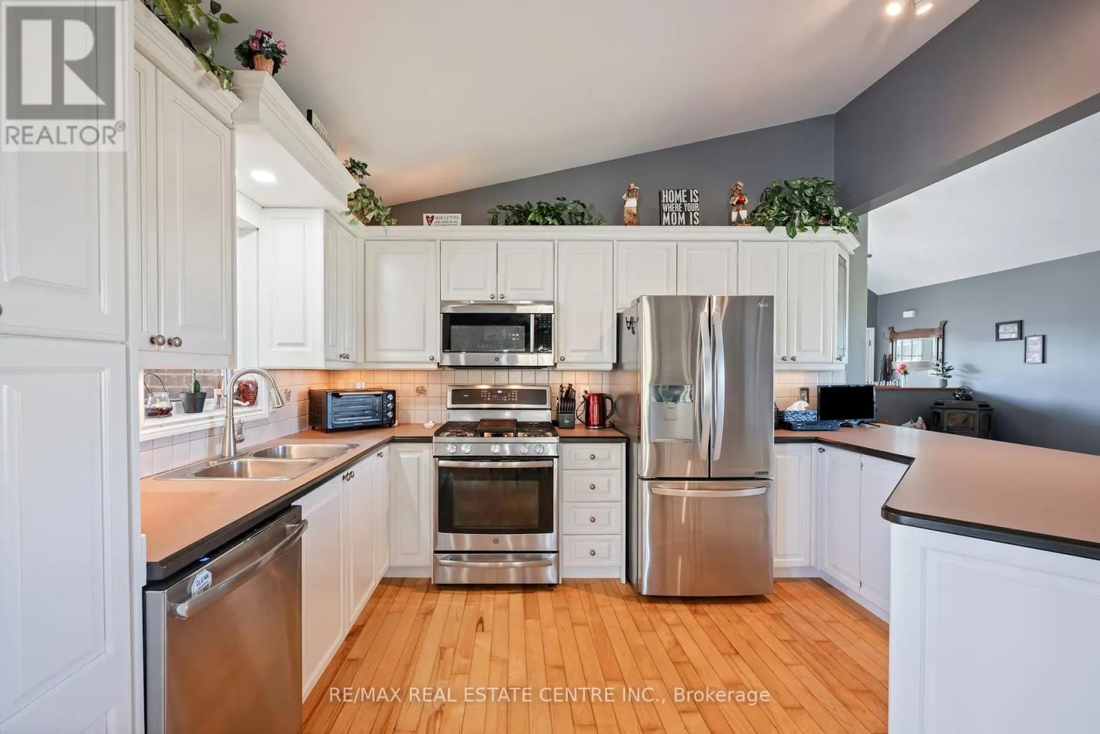 395115 COUNTY ROAD 12 ROAD