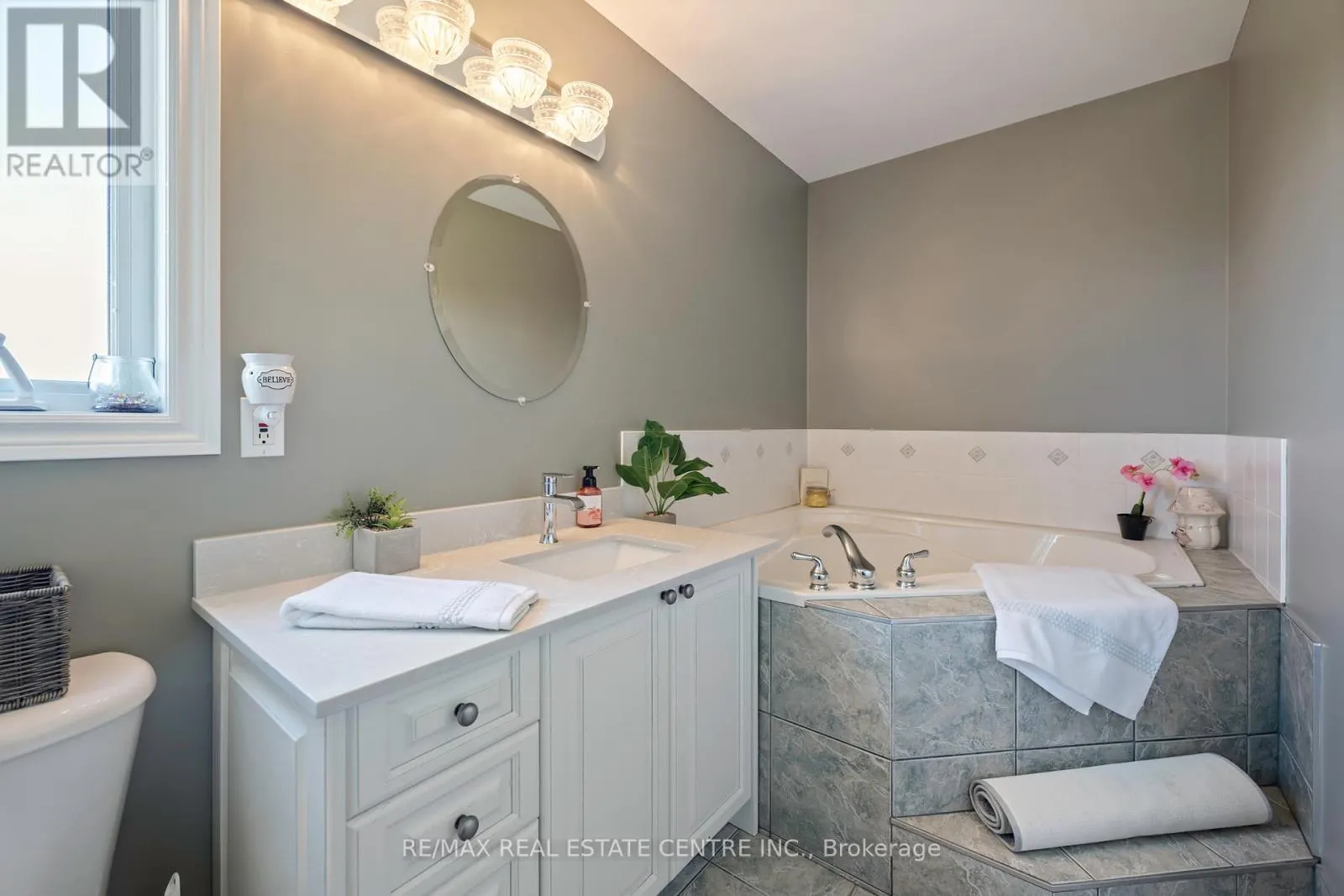 395115 COUNTY ROAD 12 ROAD