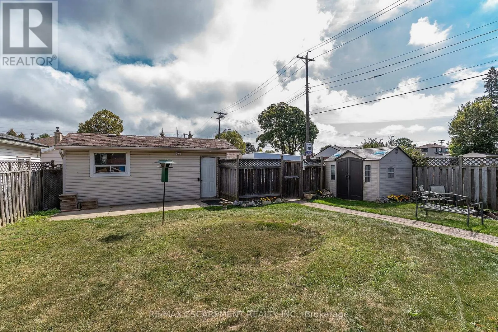 493 UPPER GAGE AVENUE