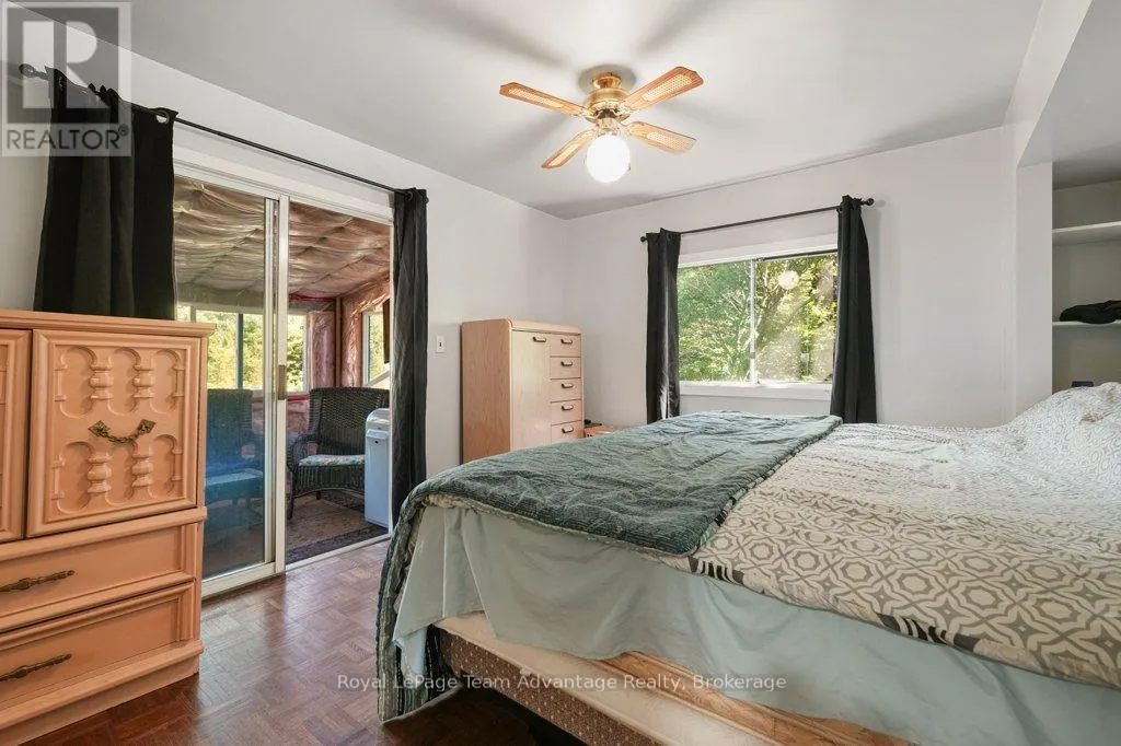 18 HORSESHOE LAKE ROAD