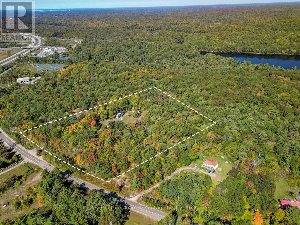 18 HORSESHOE LAKE ROAD