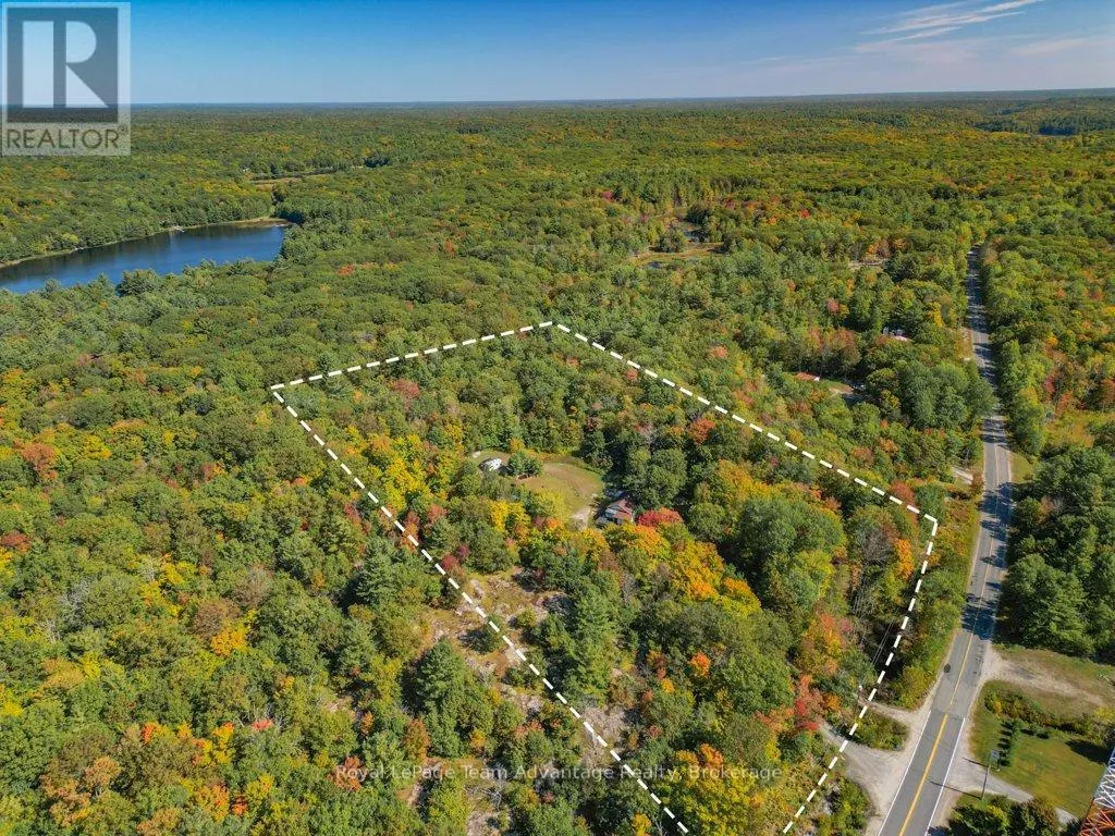 18 HORSESHOE LAKE ROAD