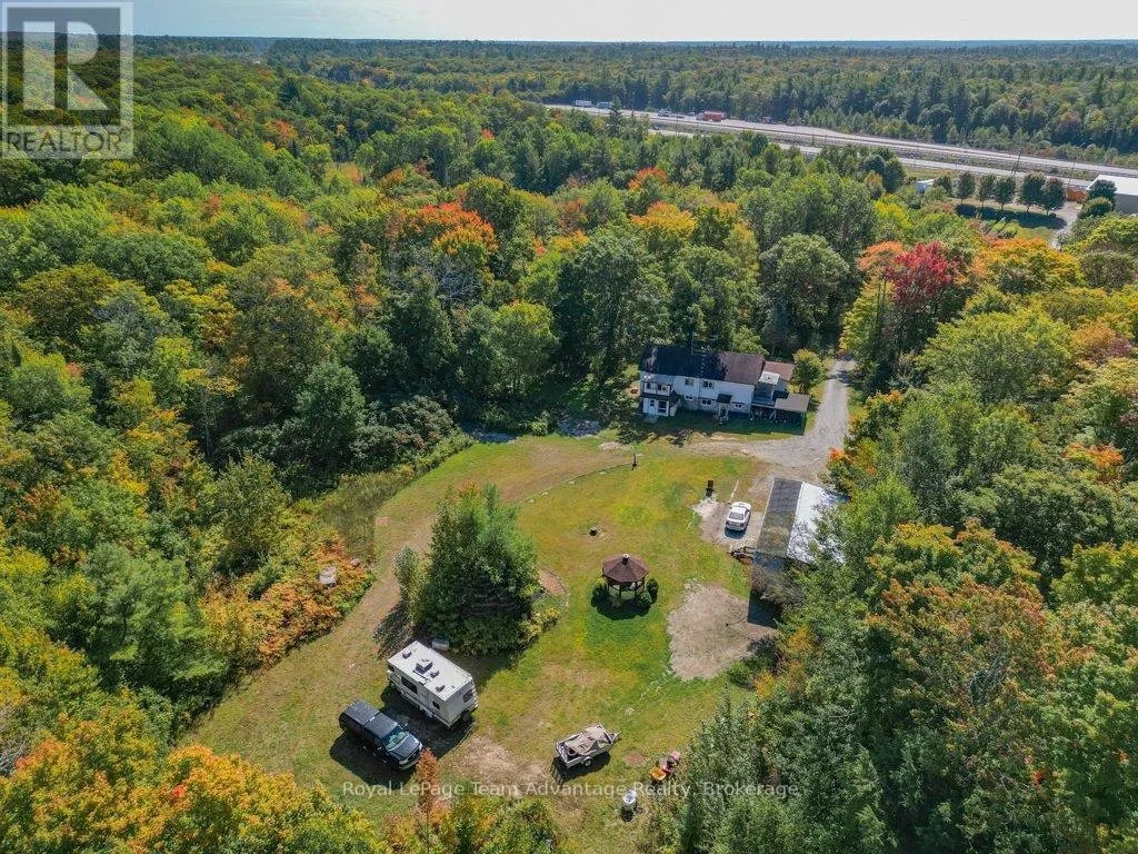 18 HORSESHOE LAKE ROAD