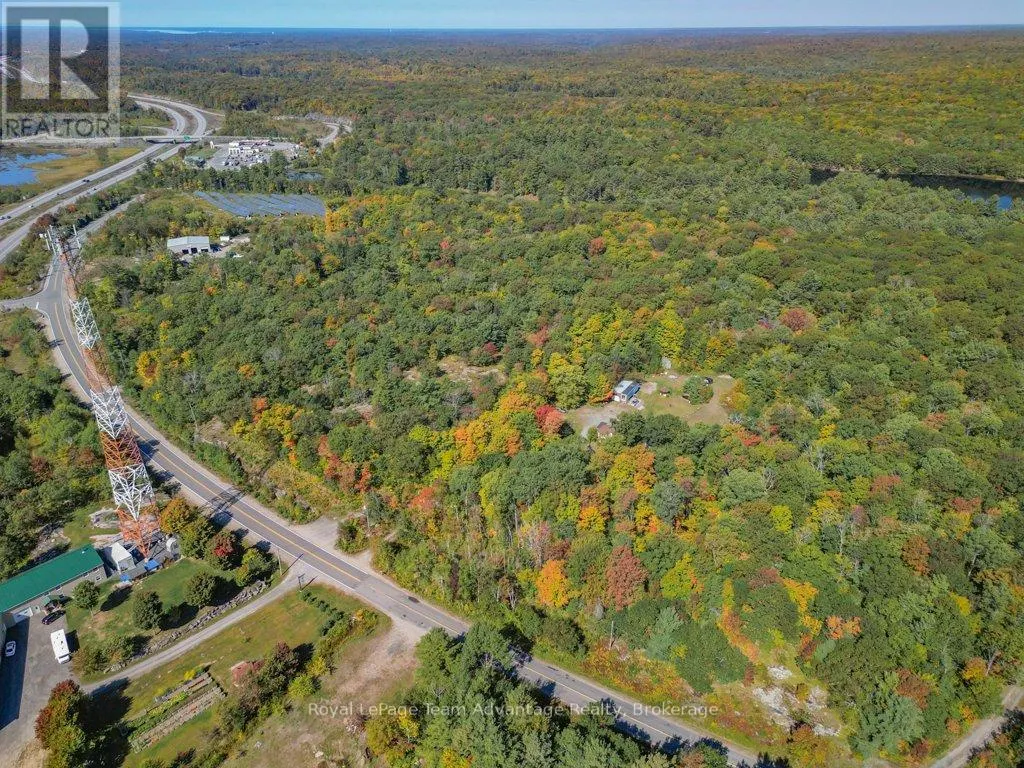 18 HORSESHOE LAKE ROAD