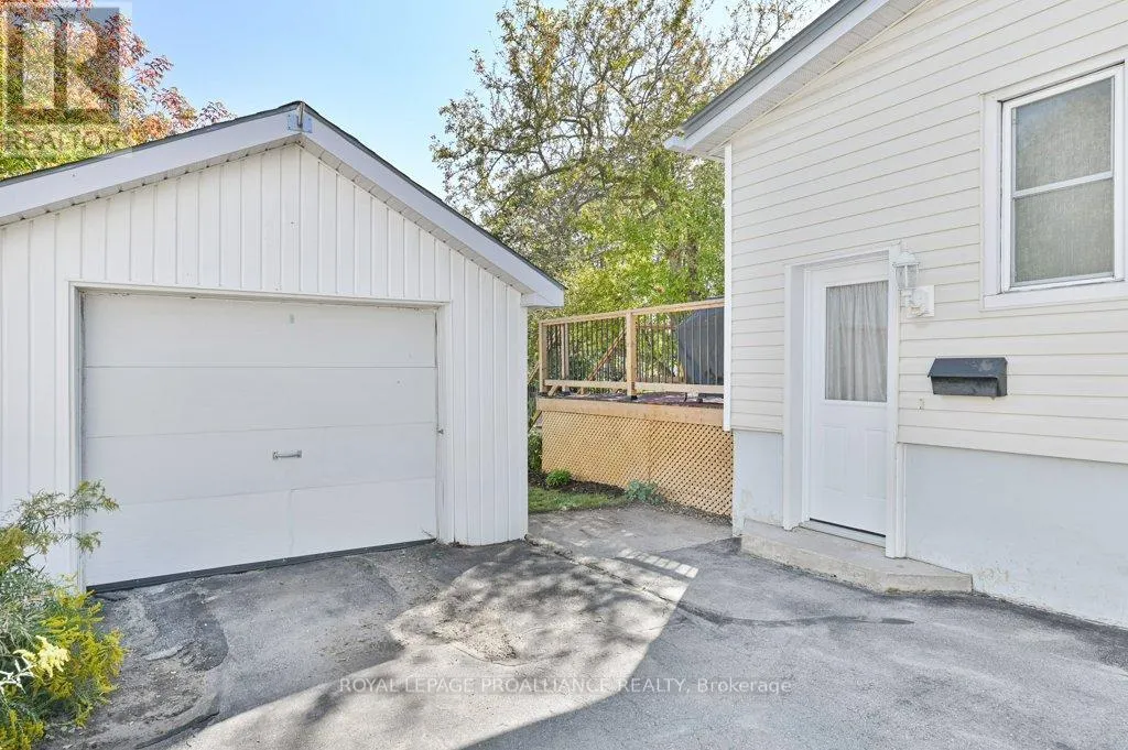 9 WILKINS STREET